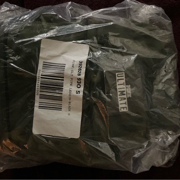 PINK Victoria's Secret Pants - Olive green cheetah leggings